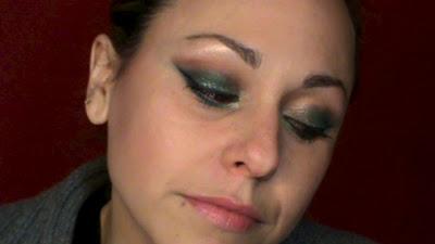 Un make up aux reflets Verts et Bleus avec la Resort Palette de Sigma (Tuto)