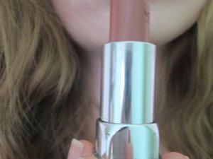 Un rouge à lèvres à 2 euros avec Saga cosmetiques