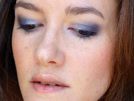 Makeup Prune sur une base de nuit étoilée