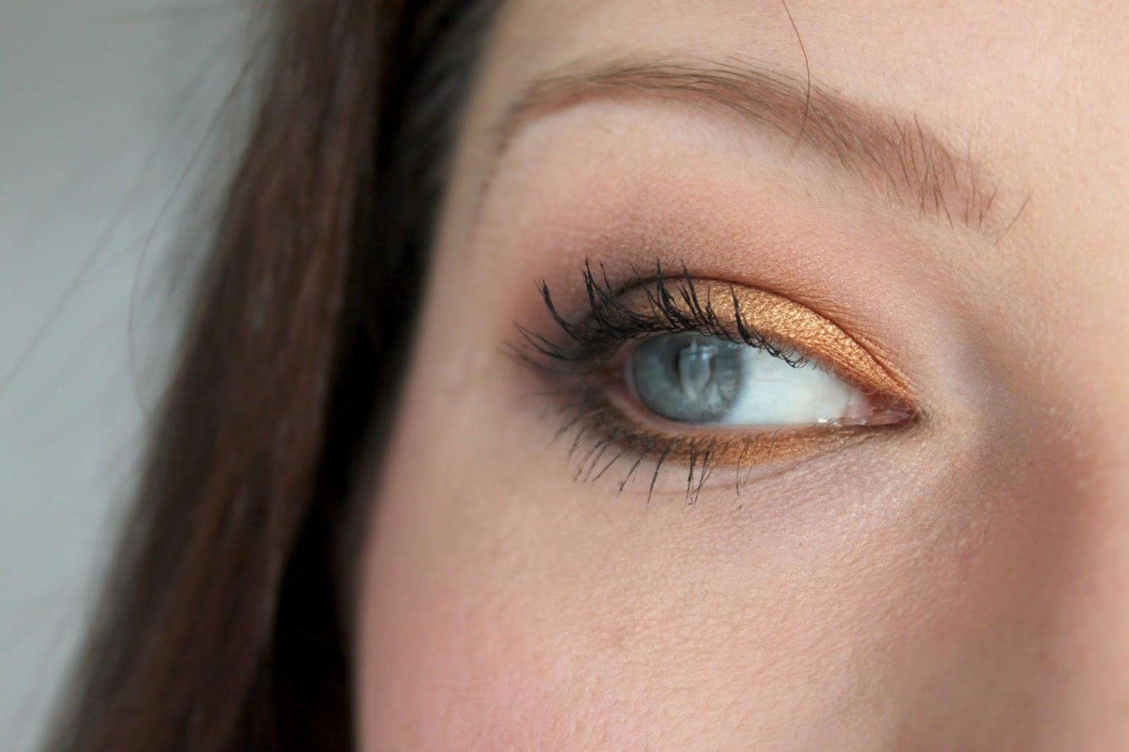 Makeup Fire Eyes avec la Vice 3