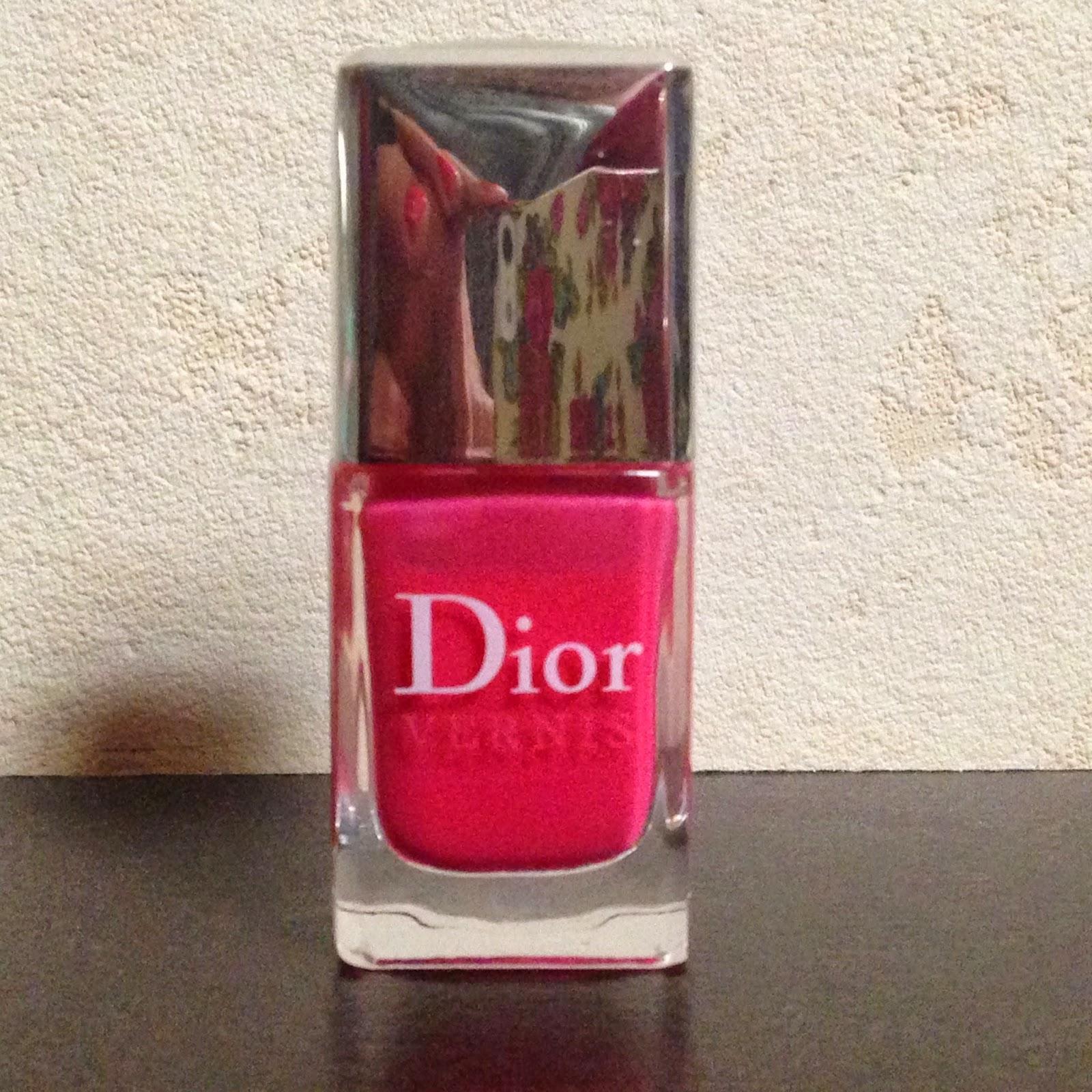 Sur mes ongles - Le magnifique vernis Cosmo de chez Dior