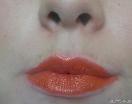 * Le Rouge à Lèvres de la semaine est Orange *