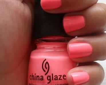 On my nails : Neon on & on de China Glaze