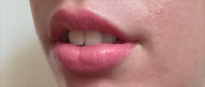Des lèvres naturelles avec Revlon