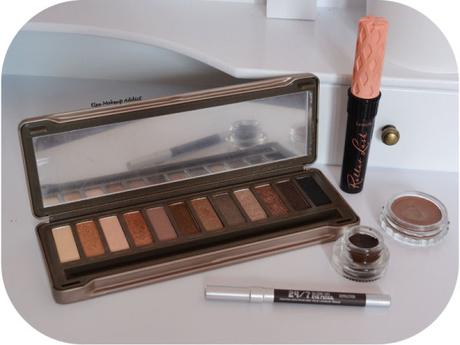 Makeup Back To Basics Naked 2 Urban Decay 4