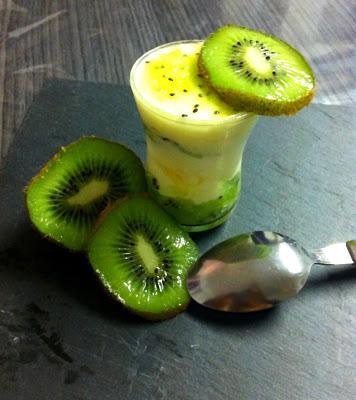 Verrine de Kiwi Façon tiramisu.