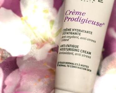 Crème prodigieuse défatiguante et hydratante de Nuxe : cure SOS peaux déshydratées et avec des rougeurs.