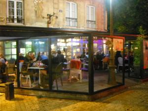 Un resto au Vaugueux entre copines ? L’Avenue 21 !