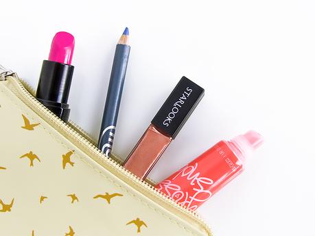 Unboxing du contenu de la box pochette beauté maquillage des lèvres Lip Monthly du mois d'avril 2016