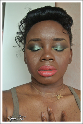 Monday Shadow Challenge #10  : Emerald Ice