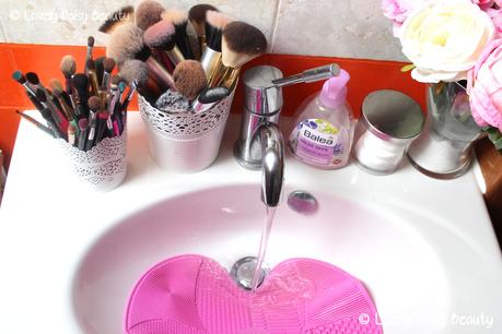 Ma Routine Nettoyage Pinceaux/Beauty Blender | How do I clean my Brushes/Makeup Sponge ?