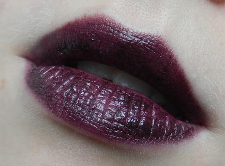 Dahlia (Friday Lipstick ! #11)