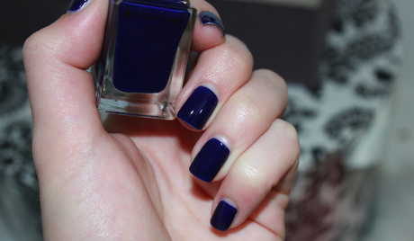 Le vernis « Heroic Blue » par Givenchy !